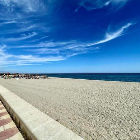 Belvilla By Oyo Los Kiwis 1Aª Lanea De Playa Roquetas de Mar Ngoại thất bức ảnh